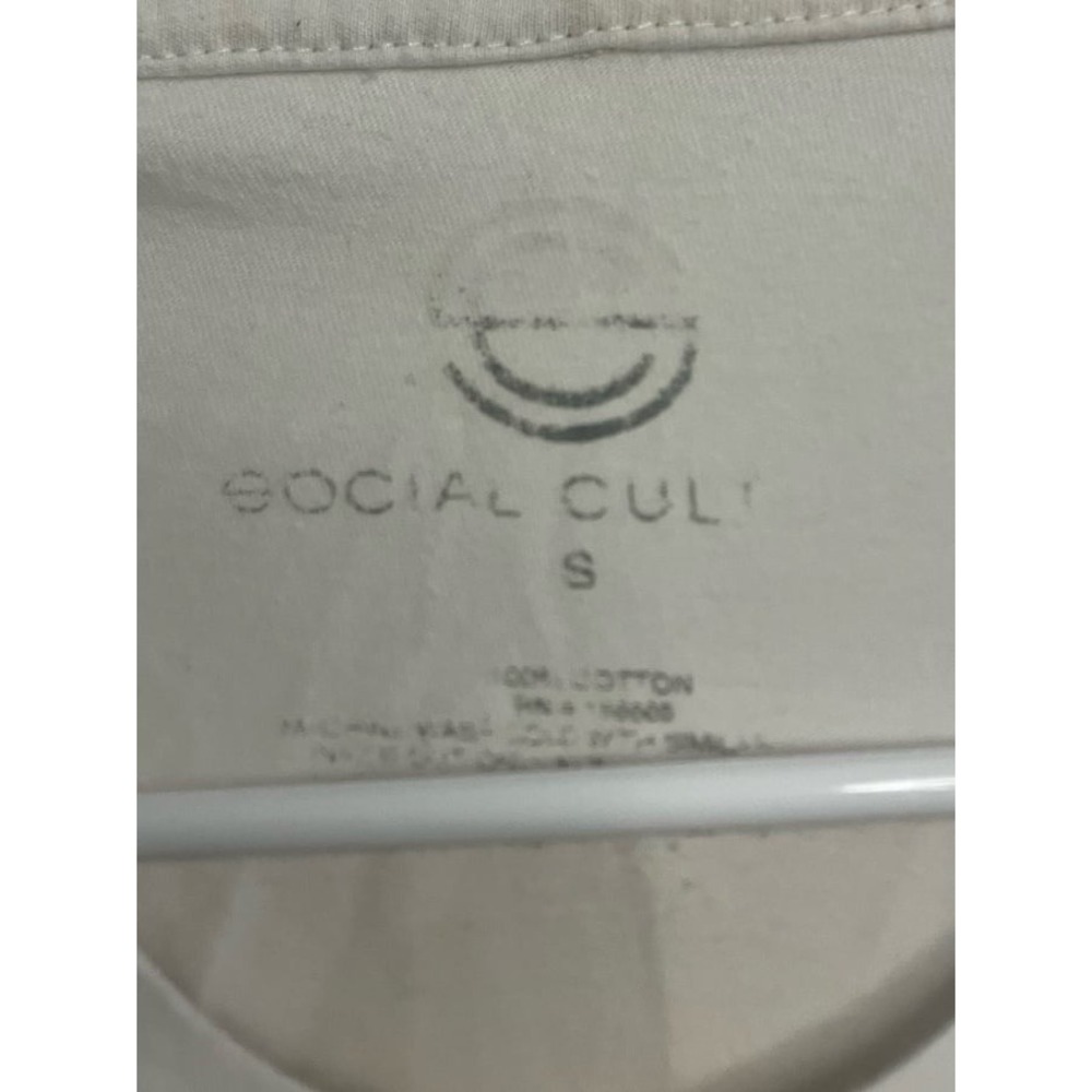 Social Culture Cropped White Mushroom T-Shirt Women's‎ Size Small - Picture 3 of 5